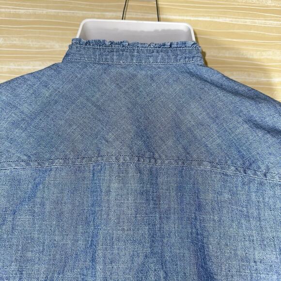 J. Crew Women's Demin Chambray Blue Button Down Long Sleeve Top S Small 0633 - Picture 4 of 4